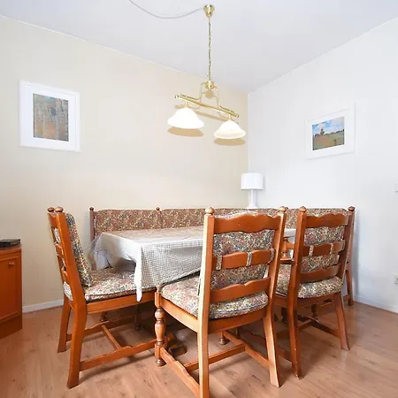 Spacious In Neuastenberg Sauerland Near Ski Area בית נופש ווינטרברג