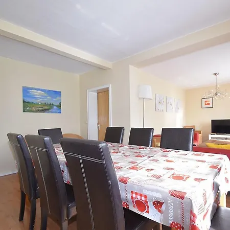 בית נופש Spacious In Neuastenberg Sauerland Near Ski Area